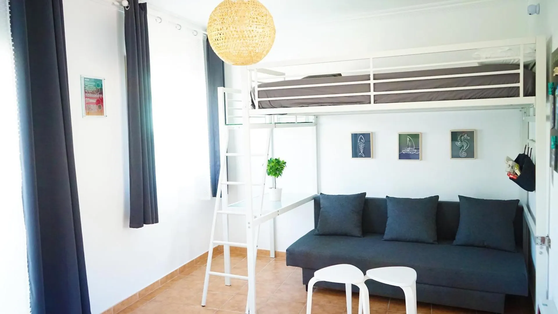 Precioso Apartamento Recien Reformado En Nerja İspanya